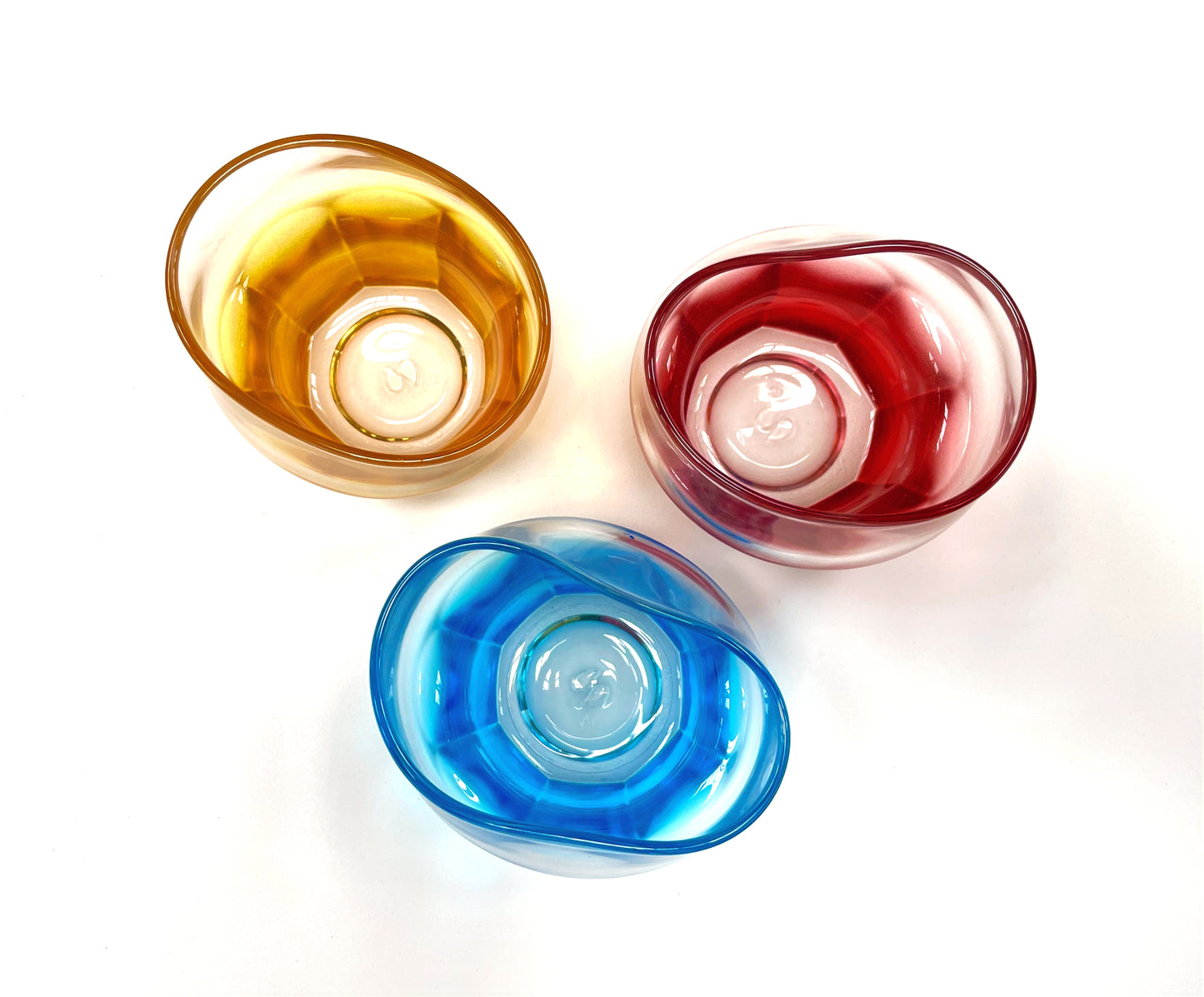 OPYLEE fancy drinking glasses in blue, gold and red