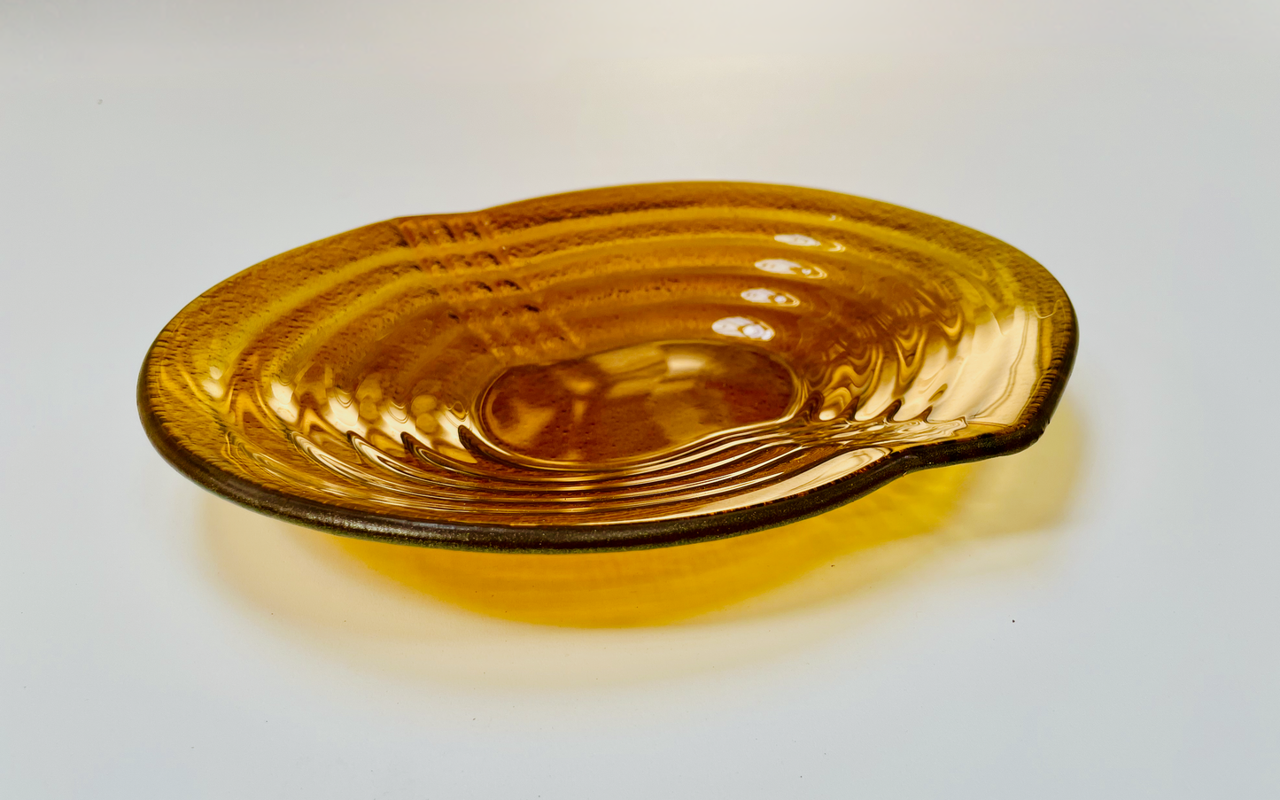 STAP design glass fruit bowl 25 x 22 cm honey gold color