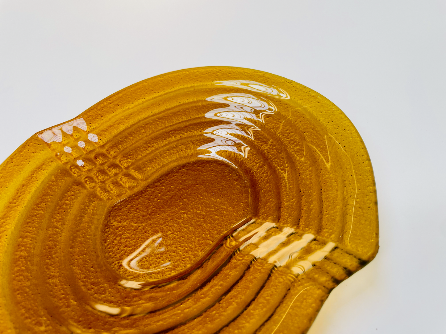 STAP design glass fruit bowl 25 x 22 cm honey gold color