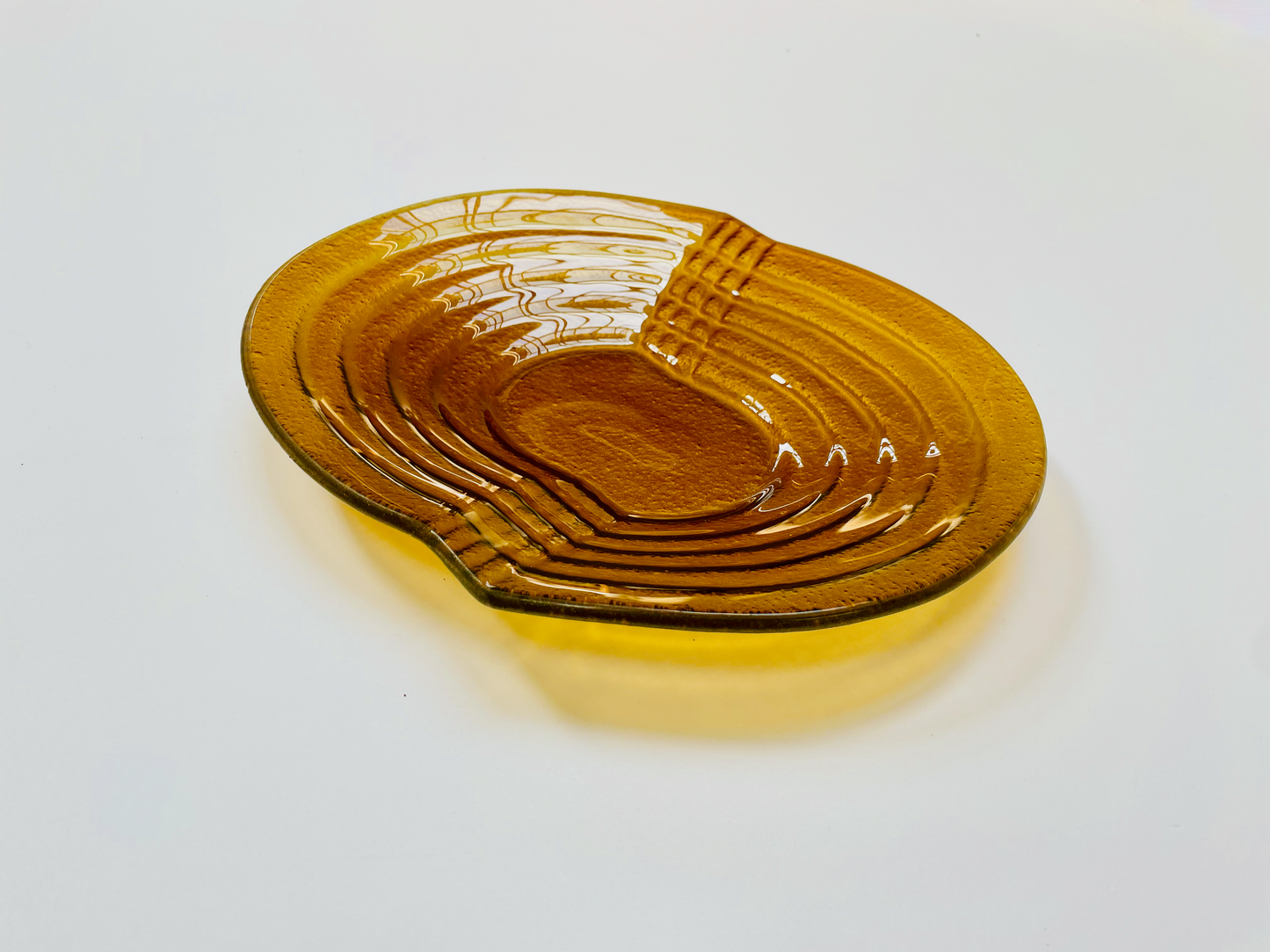 STAP design glass fruit bowl 25 x 22 cm honey gold color