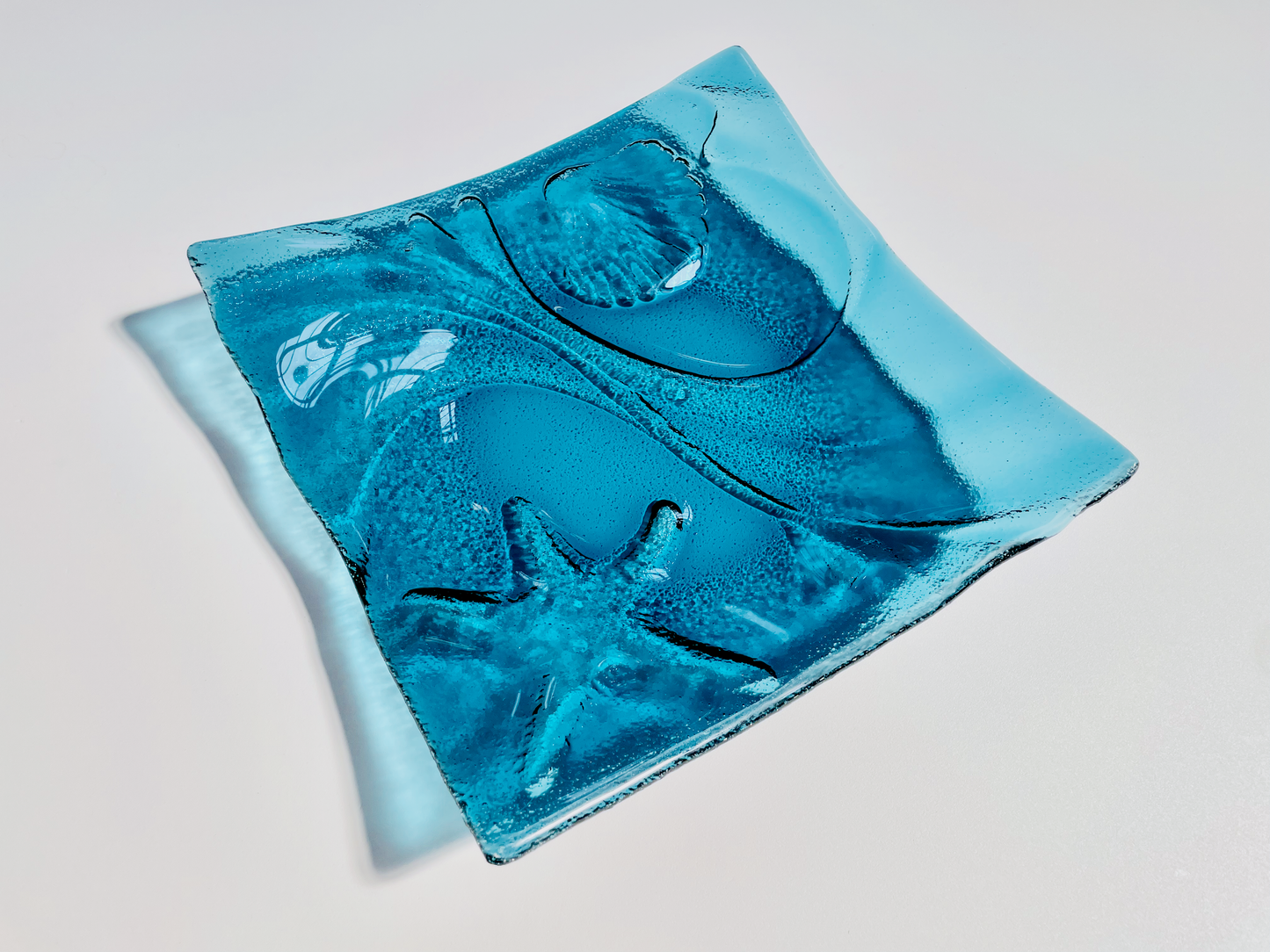 OCEAN design square plate 25x25 cm blue glass