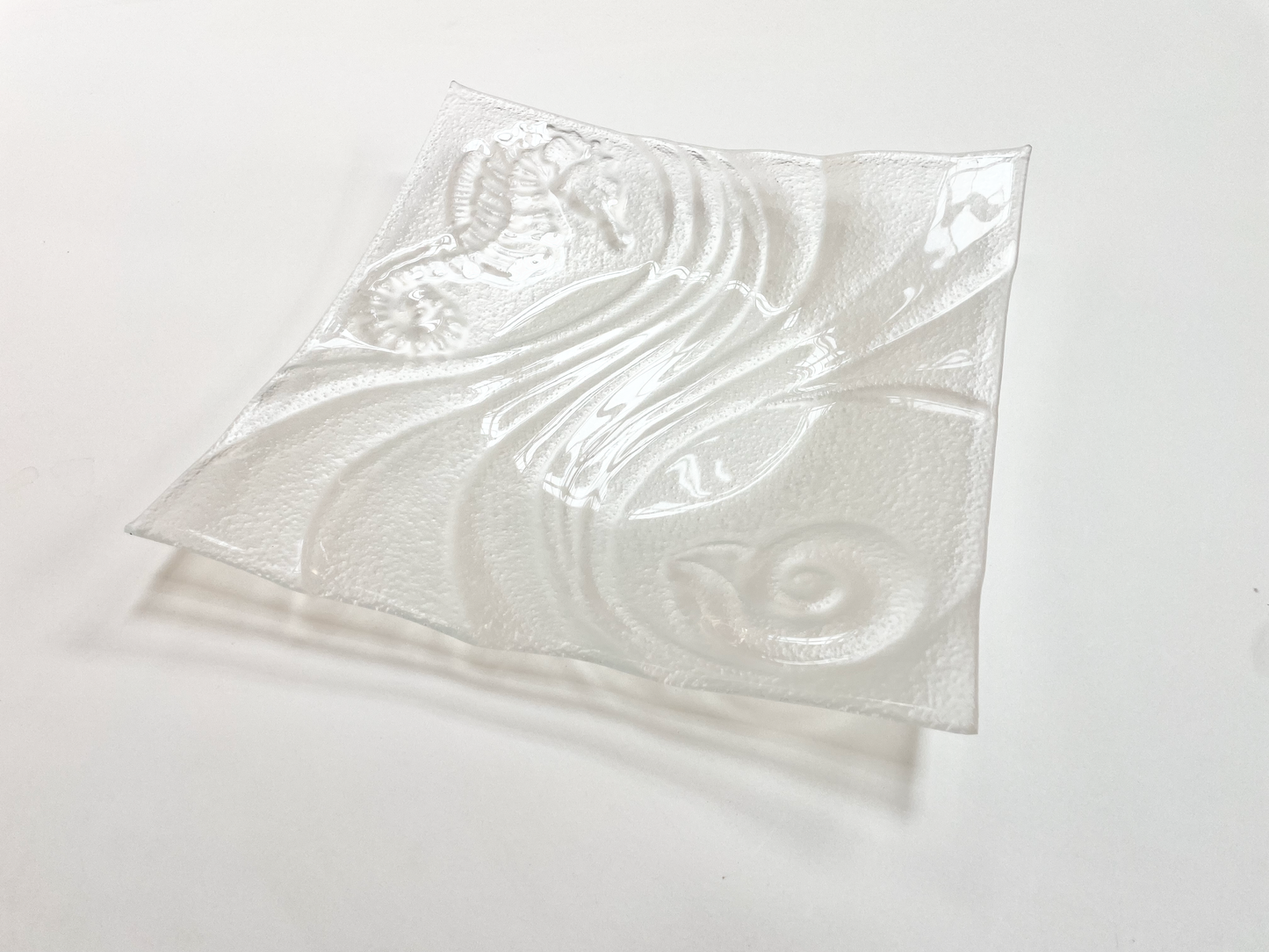 OCEAN design square plate 30x30 cm clear glass
