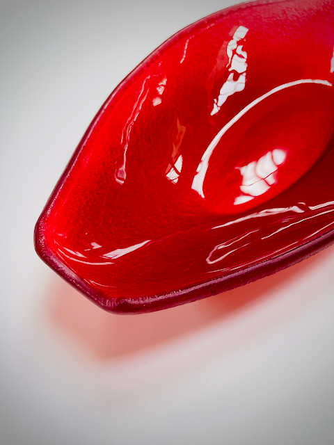 LODKA oval bowl 40x18 cm red metallic decoration