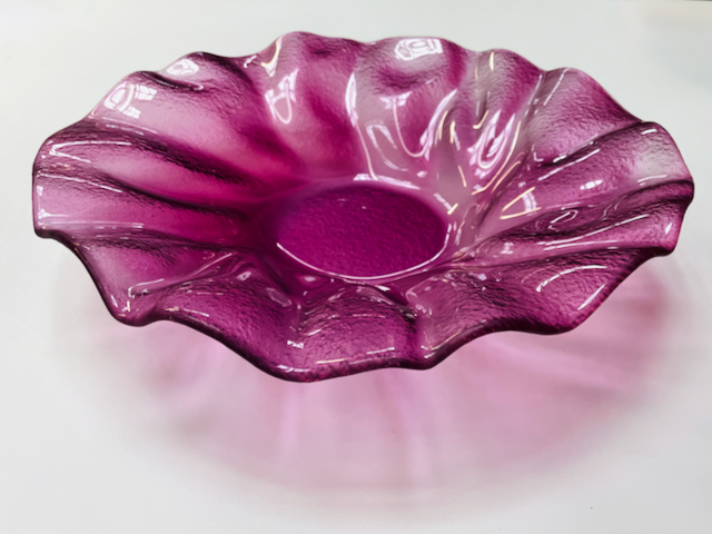 POPPY round glass bowl d39 cm decorated with plum color