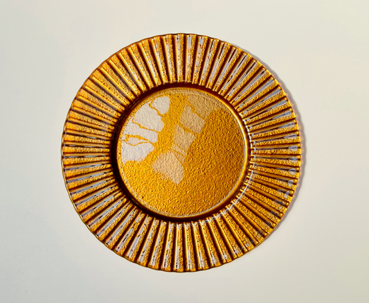 NUBIS design round plate d30 cm glass decorated with golden color