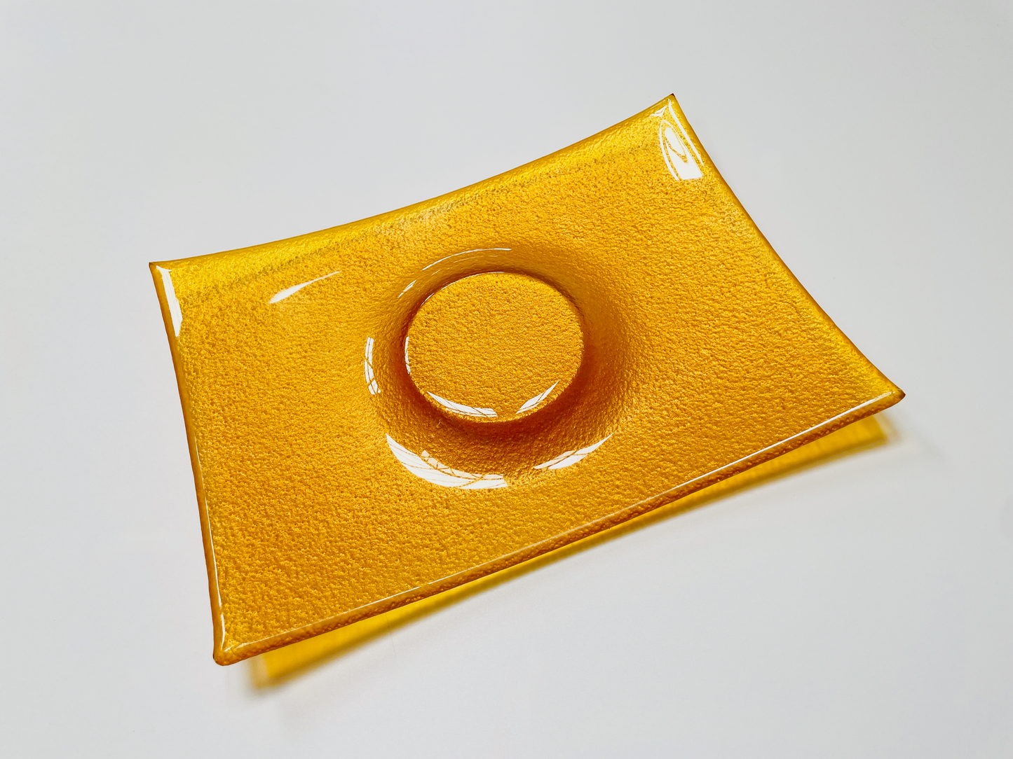 PROVINO camembert serving plate 30 x 22 cm with golden decoration
